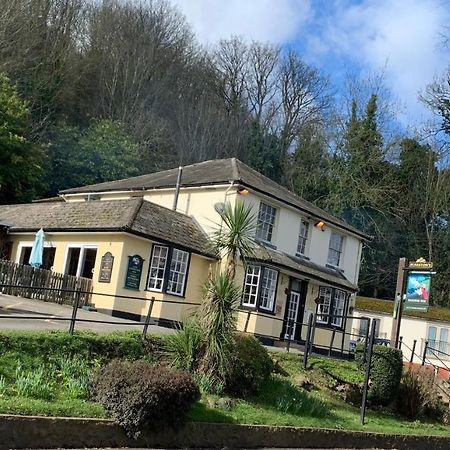 Railway Inn مالفيرن ويلز المظهر الخارجي الصورة